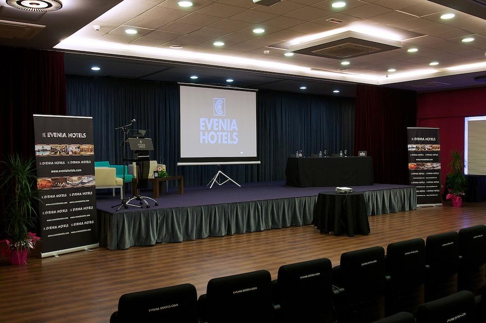 Evenia Olympic Suites Lloret de Mar Eksteriør bilde
